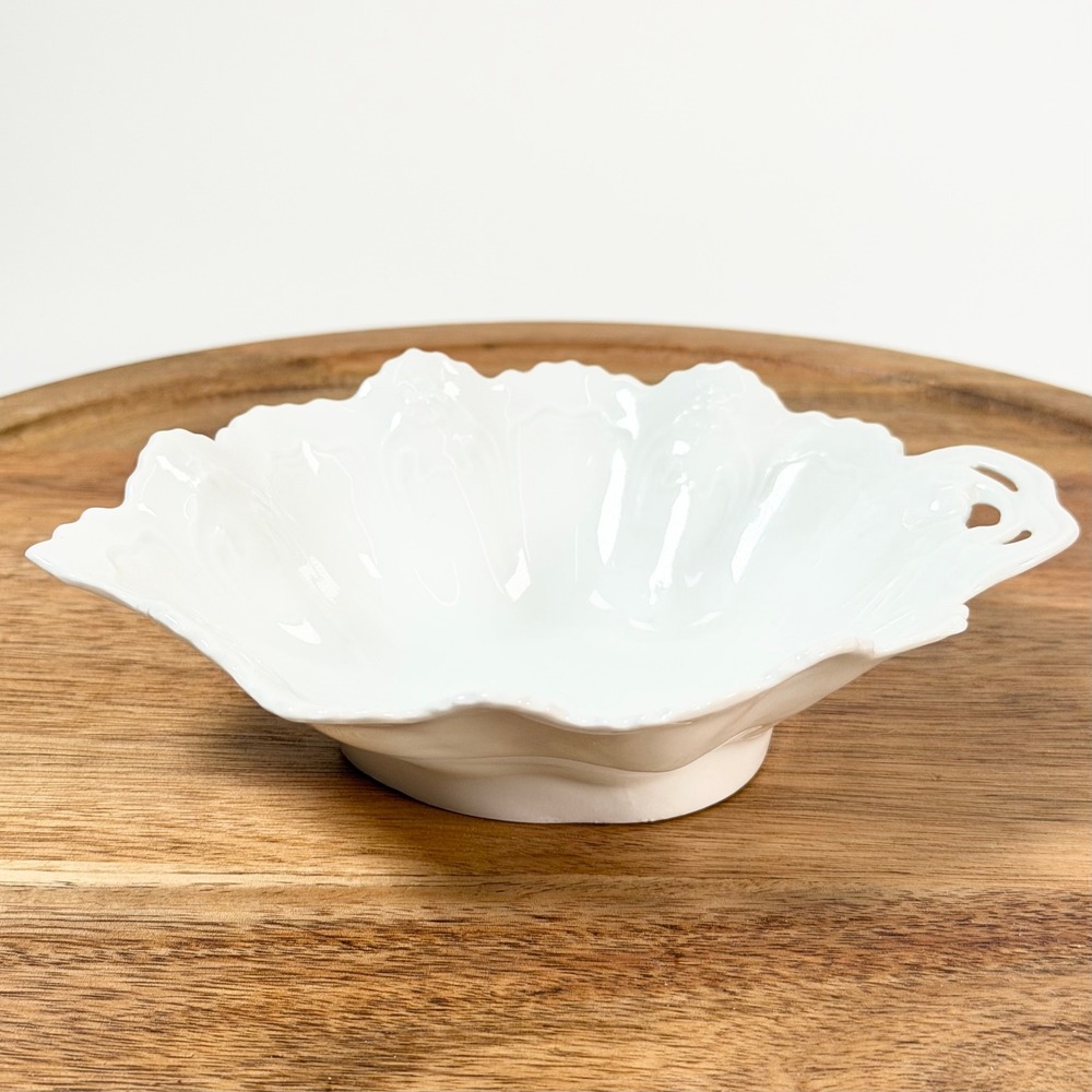 Vintage‎ Porcelain Serving Dish White Victorian Scalloped M.Z. Austria Altrohlau